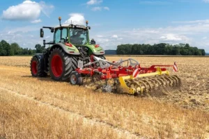 Нові культиватори серії SYNKRO від компанії Pöttinger